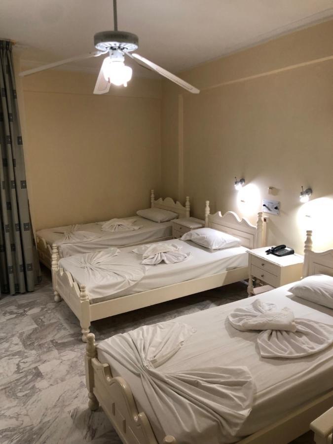 Amanda Hotel Карловаси Экстерьер фото