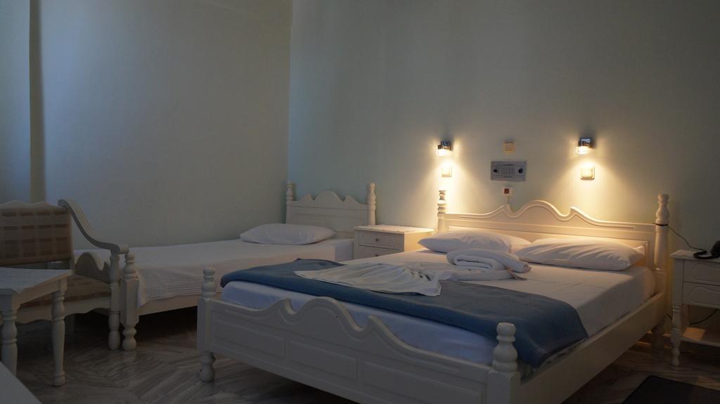 Amanda Hotel Карловаси Экстерьер фото